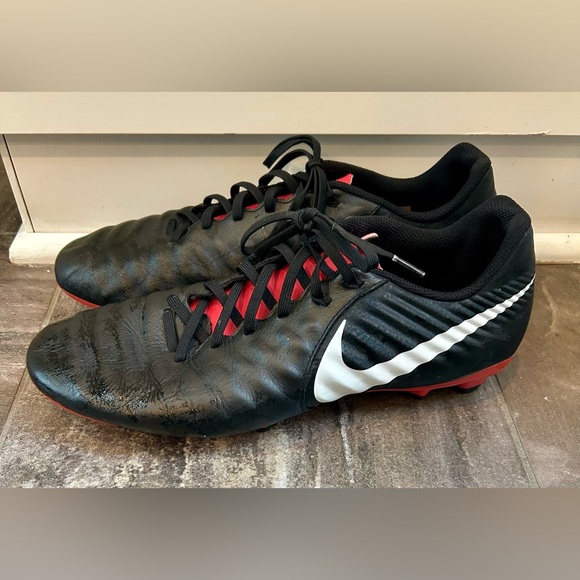 nike tiempo legend 7 elite fg size 10.5